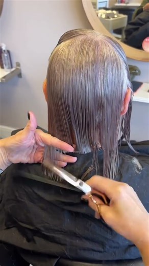 Blunt bob cut with lilac highlights #haircut #hair#hairstyle #nxtlevel ￼