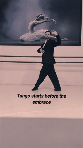 Tango starts before the embrace | BCode Tango