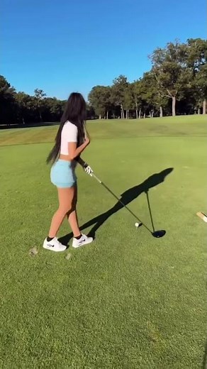 So golf girl cute - Female Golfer Shows Perfect Golf Swing in Slow Motion