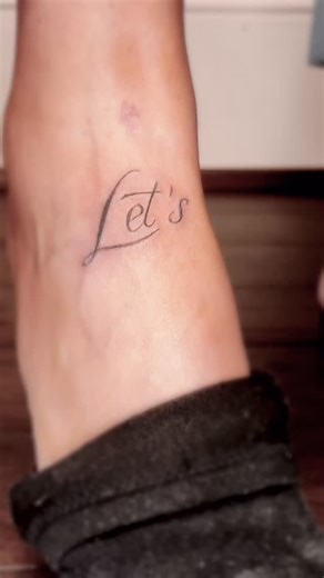 Absolutely love these script tattoos!! . . . . . #belfast #belfastcity #belfasttattoo #irishtattooartist #belfasttattooartist #finelinetattoo #finelinetattooartist #finelineart #scripttattoos #davidbowietribute #davidbowieart | Wrigs Nevada Tattoos | Facebook