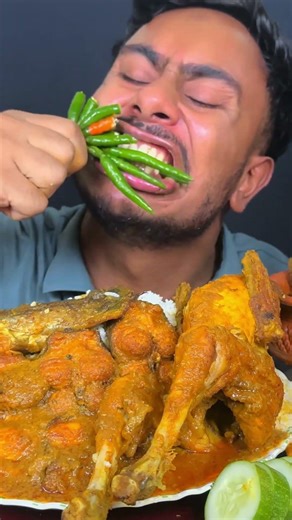 ASMR: EATING SPICE 🥵 GREEN CHILLI 🤤🔥||MUKBANG||ASMR SHOW||ASMR SHORT