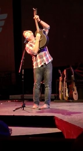 Happy 4th of July from Bruce Springsteen! | Tim Hawkins