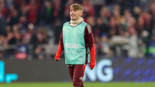Bayern-Juwel Lennart Karl trainiert gezielt den "Robben-Move"