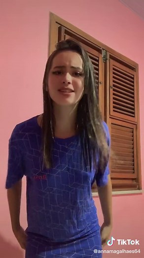 Understanding Sign Language Movements in a Dance Routine