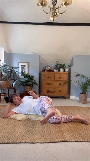 Our hips don’t lie! Give your hips 5 minutes of your time and they will thank you 10 fold #love #pilates #hipsdontlie | Belle Pilates