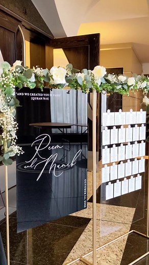 How stunning is this black acrylic welcome sign and seating chart duo with fresh baby's breath 😍 #wedding #weddingsign #weddingwelcomesign #welcomesign #acrylicsign #nikkah #nikkahceremony #shaadi #valima #reception #engagement #pakistaniwedding #indianwedding #afghaniwedding #gtawedding #eventdecor #eventrental #weddingdecor #weddingrental