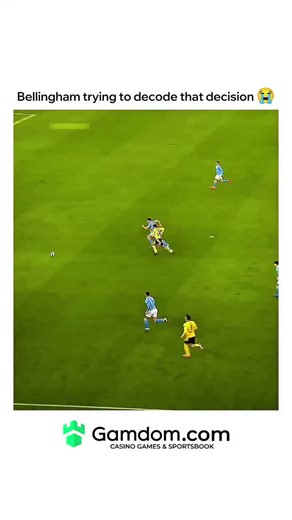 𝚂𝙿𝙾𝚁𝚃𝚂 on Instagram: "Jude Bellingham (@judebellingham), the 21-year-old & Real Madrid midfielder, recently extended his scoring streak to six consecutive La Liga matches with a goal in a 3-3 draw at Rayo Vallecano on December 14, 2025. He became the first Real Madrid player to achieve this feat since & Karim Benzema in 2016. Bellingham had undergone surgery for a shoulder injury and was expected to be sidelined for 10-12 weeks. Bellingham is known for his exceptional skills as a midfielde