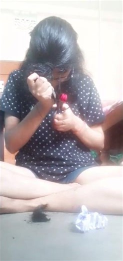 Wolf cut at home tutorial 💇‍♀️