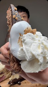 839K views · 2K reactions | Who loves cheesecake #cheesecake #cheesecakefactory #cheesecakelovers #eating #mukbang #asmr #fyp | Shhhhimeating | Facebook