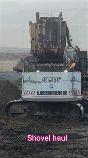 liebherrer Shovel bucket loading view #shovelhaul