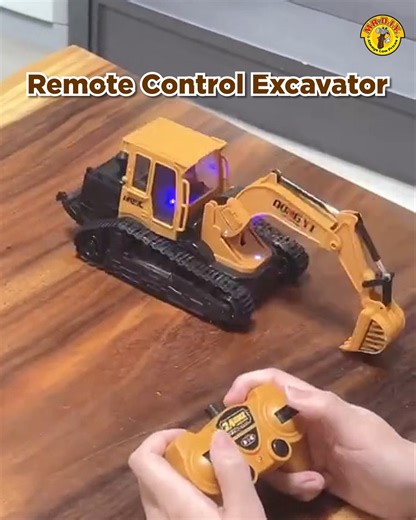 13K views · 1.8K reactions | A powerful remote control excavator with 2.4G wireless control, a perfect outdoor toy for all kids 8961075: RM95.00 #MRDIY #AlwaysLowPrices #excavatortoy #remotecontrolexcavator | MR DIY | Facebook