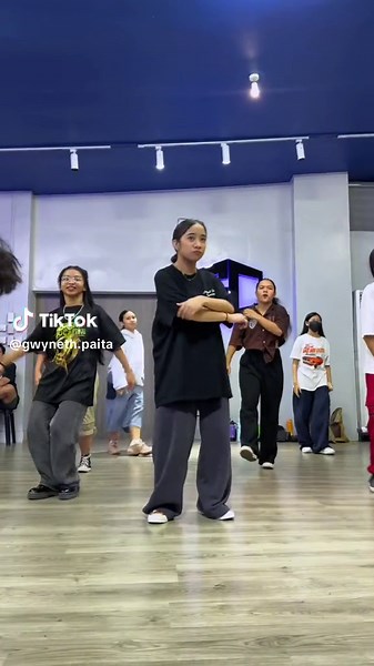 Hip Hop Dance Choreography Class with Rasheed Magabo III