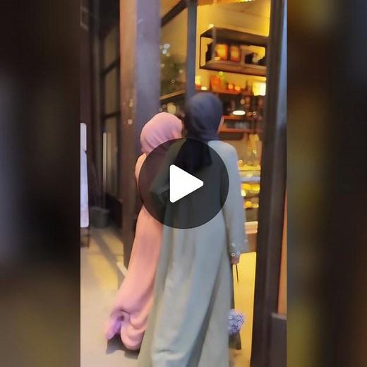 😍🤍 #kazamistore #kazami #eidwithkazami #abayatifashion #abayaindonesia #abayastyle