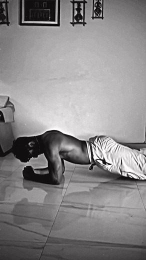 81K views · 1.2K reactions | Deep core workout + lower back strength #junedfams . . . . . . #yoga #fbviralreels #fbviral #core #lowerback #coreworkouts #homeworkout #fitness | Juned Parkour | Facebook