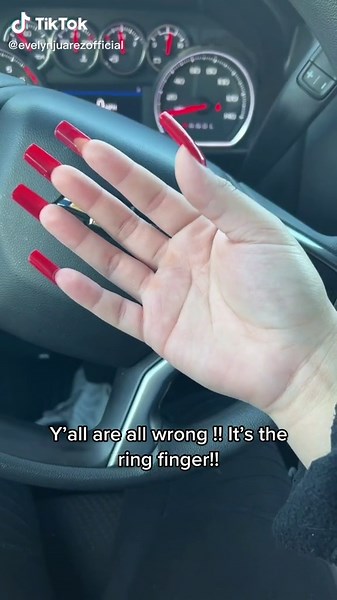 EvelynJuarezofficial on TikTok