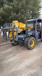 66K views · 1.4K reactions | Setting up the sign part of the shop to allow the other table to be running parts for rocket stoves and smokers. We love our Boss Tables so we decided to add another table to the shop #cncplasma #welding #chiassonsmoke #diyproject #fabrication | Chiasson Smoke | Facebook