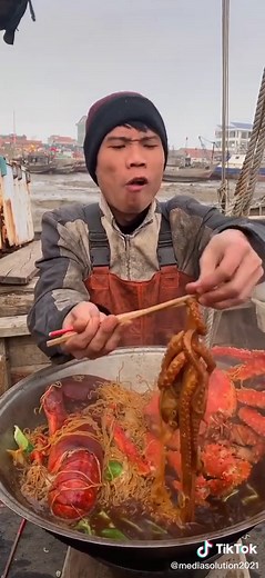 Chinese Eating Seafood #seafood #fypシ