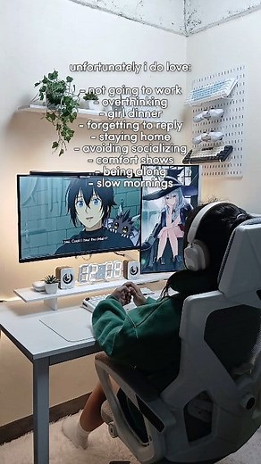 🌱 homebody mode: cozy desk setup, comfy hoodie, anime on screen, and zero plans to go outside #cozydesksetup #aestheticdesk #desksetupinspo #cozyworkspace #roomaesthetic #minimaldesksetup #desksetupaesthetic #cozyaesthetic #keyboardaesthetic #typingvibes #animeaesthetic #animevibes #animedesksetup #cozyotaku #otakuroom #animeworkspace #viraldesksetup #cozycontentcreator | Seriin Kyuu
