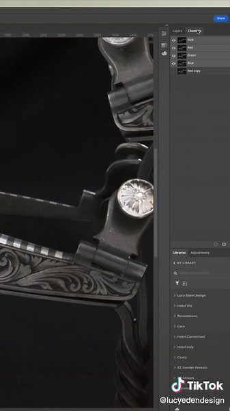 How to Cut Out a Complex Subject in Photoshop