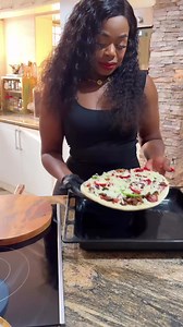 7.6K views · 979 reactions | Mati maona here kaPizza recipe aka karikubva kuna Private Chef Harare , don't worry about the toppings, tinawo kuColcom! Watch the video, make your own version and post it in the comment section. | Colcom | Facebook