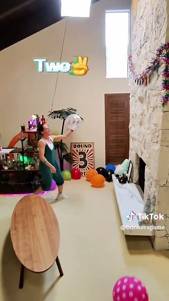 Bonkers: The Ultimate Balloon Game Challenge!