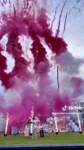 THE BEST GENDER REVEAL EVER.💕✨🎉 #genderreveal #genderrevealparty #genderrevealideas #genderrevealworld #revelaciondegenero #genderrevealmiami