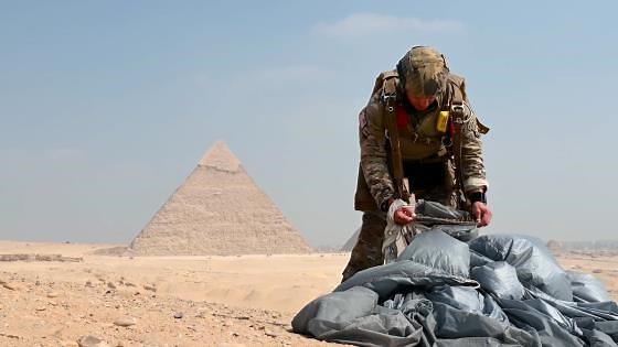 US Military Free Fall over The Great Pyramids of Giza