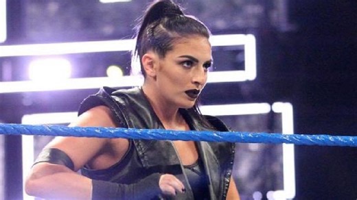 “She’s absolutely crushing it” - Sonya Deville breaks character to praise current champion