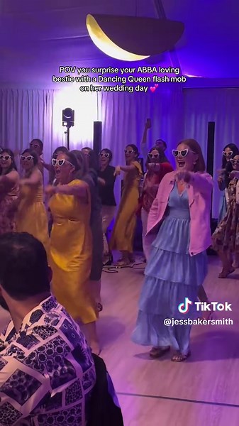 Surprise ABBA Flash Mob for a Dream Wedding
