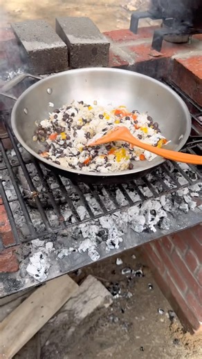 Rice, beans & bell peppers