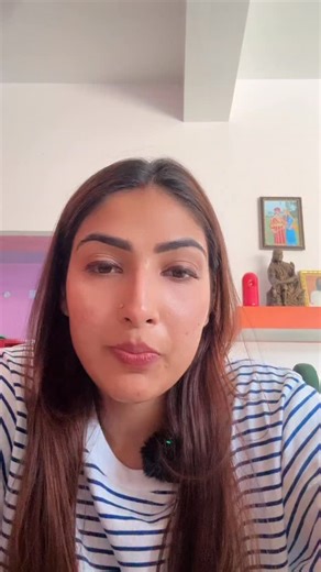 Nehafun&fitness🤸‍♂️🧘‍♀️ on Instagram: "One Week = 1 KG Weight Loss 🔥 (Follow This Rule Book) No crash dieting ❌ No starving ❌ Bas consistency + right routine ✔️ ✔️ Morning empty stomach warm water / sabja seed water ✔️ Daily 30–45 min workout (walking + strength) ✔️ Sugar, fried & packaged food avoid ✔️ Protein + fiber rich meals ✔️ Dinner before 7:30 PM (light & clean) ✔️ 7–8 hours proper sleep ✔️ 2.5–3 litres water daily Follow for 7 days & feel the change 💪 Ready to start? Comment YES 👇 