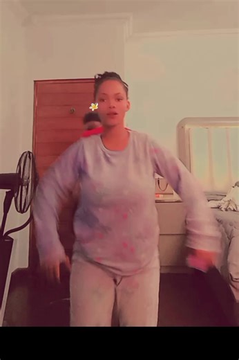 itsss._me_Zakia (@official_zakia_16)’s videos with original sound - 𝙸𝚝’𝚜 𝚖𝚘𝚘𝚗 🌙🤍