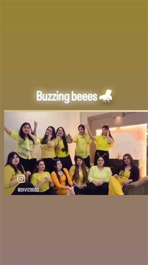 #buzzing bees kitty #all are gorgeous bees#reels 🥰🥰🤩🥳🥳