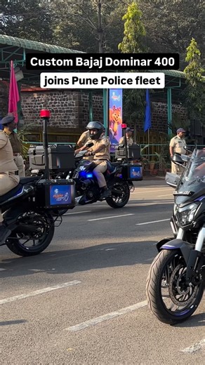 Autocar India on Instagram: "🚨 The Pune Police have inducted 100 new Bajaj Dominar 400 motorcycles into their fleet. The motorcycles will be used for patrolling purposes both within the city and in the outskirts. The bikes have been equipped with specialised features like emergency lights, sirens and a PA (public address) system. They also get side panniers and a top box designed to hold things like a first aid kit, forensic tools and more. Mechanically, the bike runs the same 373cc liquid cool
