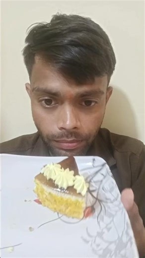 ASMR Eating Butterscotch Cake 🎂🤤 #shorts