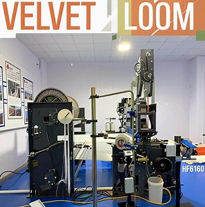 [Hot Item] Velvet Polyester Weaving Machine Hf6160 Double Beams Water Jet Loom Plain Machine