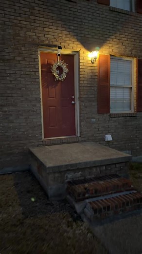 Wireless Solar Powered Security Camera for Home Protection