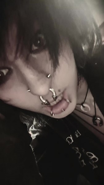 Evan (@evanbloodlust)’s videos with original sound - ꧁𝖏𝖎𝖓𝖝𝖝3𝖗꧂