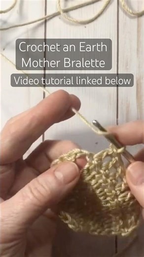 Crochet a bralette halter top. #crochet #videotutorial #diycrochet #bohostyle #festivalvibes