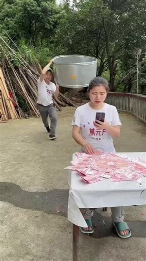 Exploring BalliBot Mogis: Smart Bot Innovations