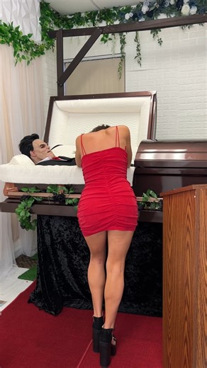 Gold digger gets major karma 😂 | Southern Sketch Comedy