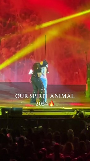 #neyo #neyochallenge #neyobecauseofyou #neyoconcert #neyoliveinmanila #neyo @NE-YO yo the man🔥🔥