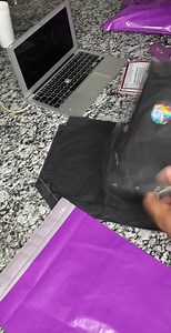 Packing a order for shipment to customer Look at the process below 﫶️ | Pretty & Paid | Facebook