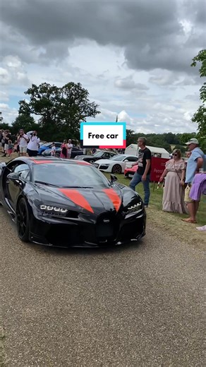 Free car! #porsche #porschegt4 #gt4 #astonmartin #astonmartindbs #dbs #dbssuperleggera #audi #audir8 #audir8v10plus #v10 #supercars #carmeets #freecar