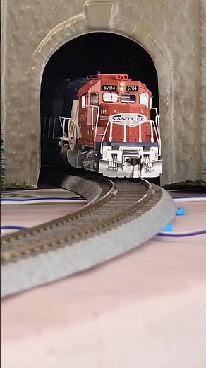 Santa Fe SD45-2 Hauling A Manifest Through The Mountains. #train #railway #modelrailroad