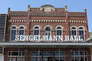 Sengelmann Hall: Ghosts Play Music in this Haunted Central Texas Dance Hall