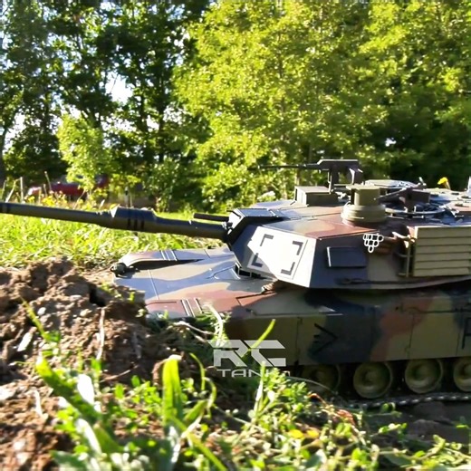 RC SCALE MODEL TANK ABRAMS M1A2 PRO-EDITION 1 #rctank #rctanks #henglong #rc #tank #battles #worldoftanks #panzer #scalemodel #rchobby #hobby #tanks #rclife #rcmodel #tankbattles #henglongtanks #fsttanks #worldoftanksblitz #rcpanzer #tamiyatank #club #motionrc #scale #army #tiger #militaryrctrucks #rctankmilitary #rctanktrailer #rcmilitaryvehicles #reels #fyp | Rc Tanks Videos
