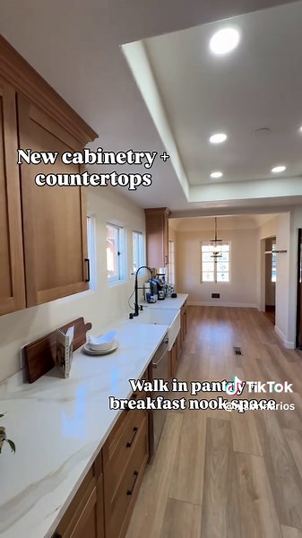 Text “SB” to (323)713-8306 for more info 🔑 Step inside this beautifully restored 1926 gem — just in time for the holidays! 🎄✨ 🏡 Property Highlights: • 3 Bed | 2 Bath | 1,798 sq ft main home • Detached ADU above garage – 1 Bed | 1 Bath (approx. 350 sq ft) • Spacious 13,113 sq ft lot 🌳 🔨 Stunning Updates: • All-new drywall & fresh stucco accents • Two-tone custom interior paint 🎨 • New cabinets, vanities & counters • Luxury vinyl kitchen flooring resurfaced original floors • Restored antique