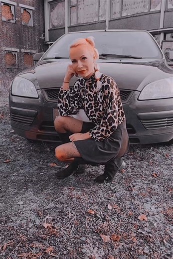 #CapCut #Auto #viral_video #herzmensch💯❤🍀 #ewig🤜💯🤛 #music #fyp #Auto #grüneaugen 👀#Caaandy_Caaandy #TikTokLIVE #para #LIVE #LIVE