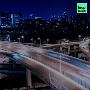 108K views · 627 reactions | Passages piéton interactifs, recharge des batteries par le sol, signalétique dynamique et voitures autonomes.  Découvrez les incroyables routes du futur  | Loopsider | Facebook